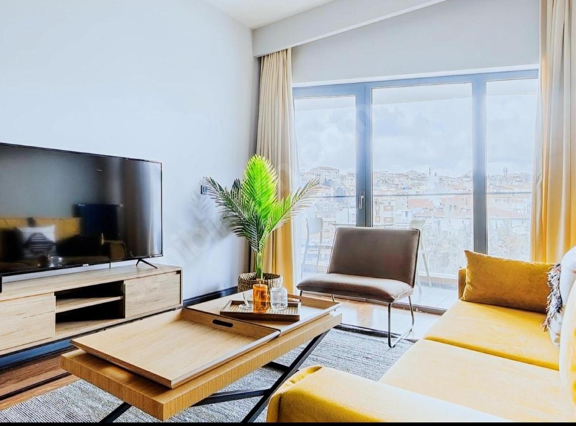 Flats And Rooms Near Taksim Square 伊斯坦布尔 外观 照片